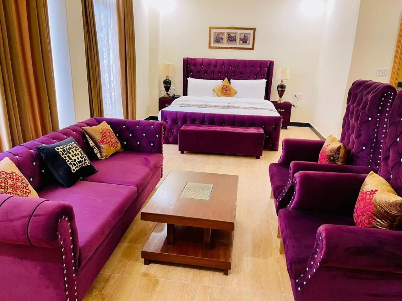 The Corporate Lodges Hotel Saidu Sharif Εξωτερικό φωτογραφία
